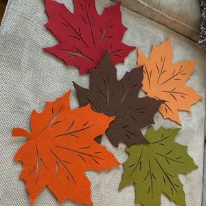 Leaf table placemats